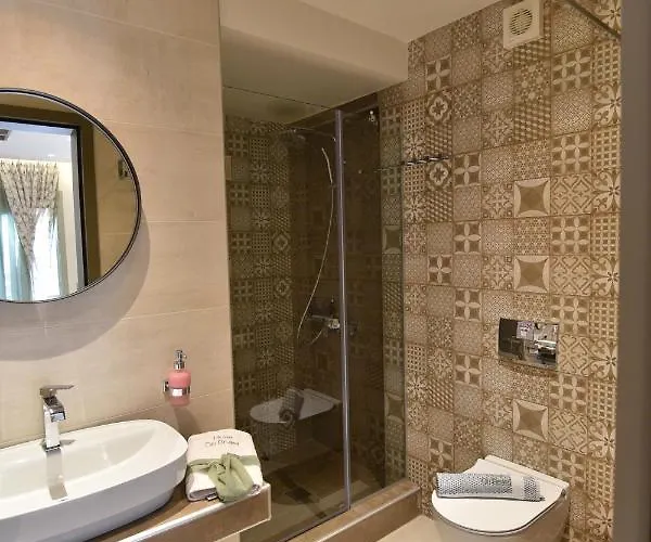 Aparthotel On Board Luxury Sarti